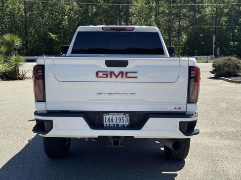 Used 2024 GMC Sierra 2500 AT4 w/ AT4 Premium Plus Package AWD/4WD image 23