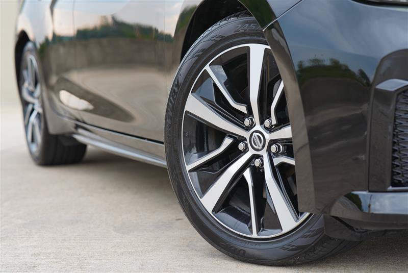 Used 2021 Nissan Maxima 3.5 SV w/ Floor Mat Group FWD image 17