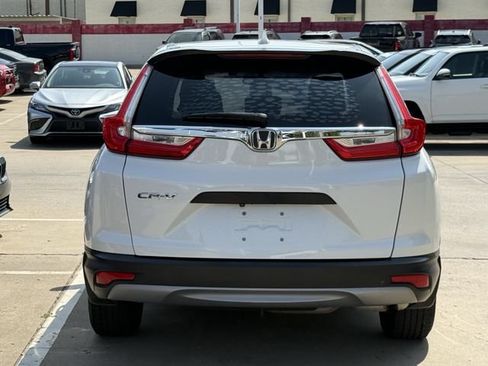 Used 2019 Honda CR-V LX image 5