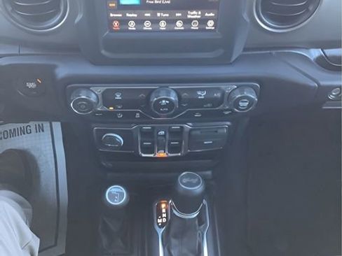 Certified 2021 Jeep Wrangler Unlimited Sport image 21