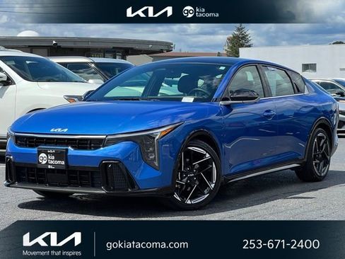 Certified 2025 Kia K4 EX w/ GT-Line Sunroof Package FWD image 1