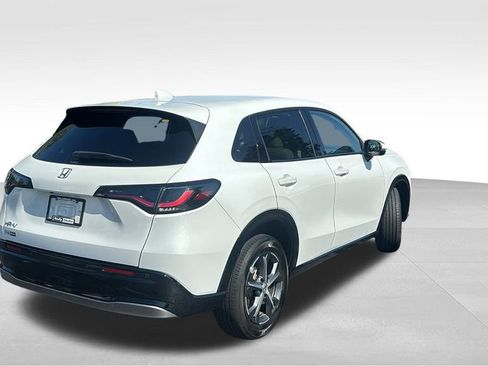 Used 2024 Honda HR-V EX-L image 7