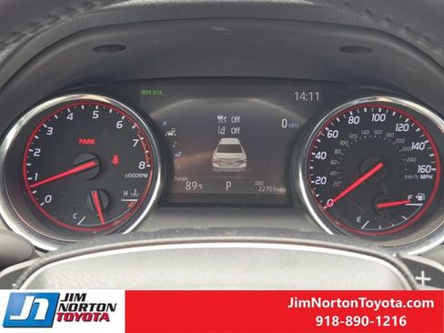 Used 2019 Toyota Camry XSE FWD image 18