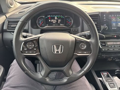 Used 2022 Honda Pilot Touring image 26
