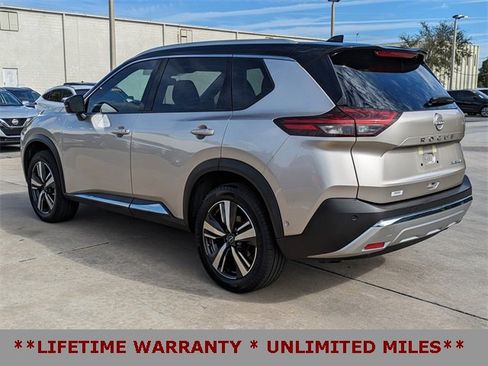 Used 2023 Nissan Rogue Platinum w/ Platinum Premium Package image 8