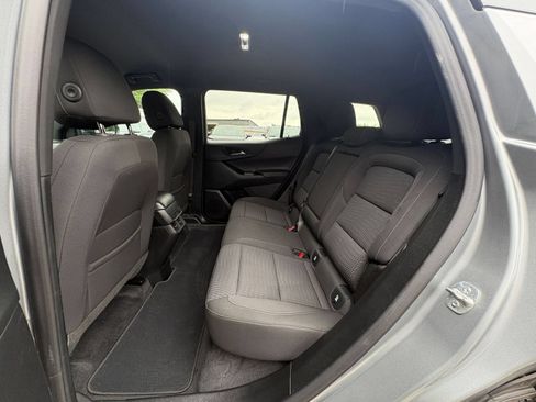 Used 2025 Chevrolet Equinox LT FWD image 21