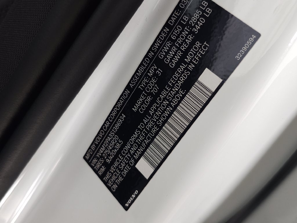 Certified 2025 Volvo XC90 B5 Core AWD/4WD image 36