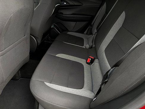 Used 2024 Chevrolet TrailBlazer LT image 8