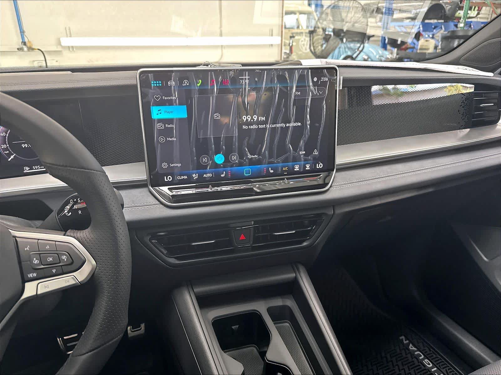 New 2026 Volkswagen Tiguan SE R-Line AWD/4WD image 6