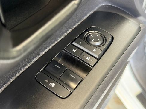 Certified 2025 Toyota Tacoma SR RWD image 19
