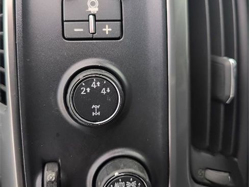 Used 2016 Chevrolet Silverado 2500 LT w/ Snow Plow Prep Package image 14