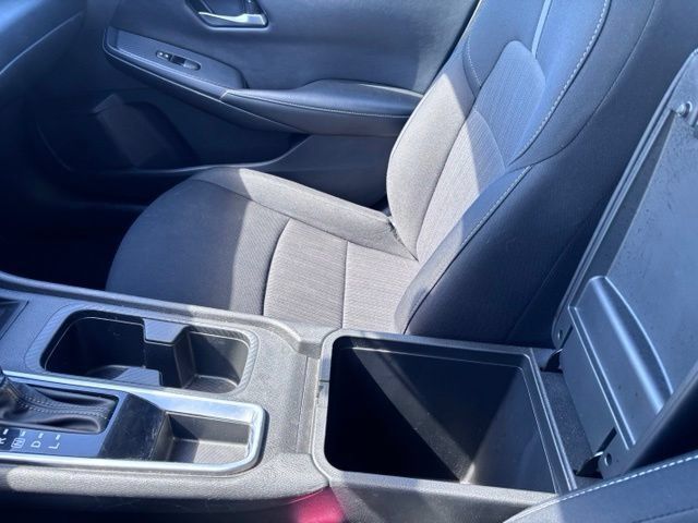Used 2024 Nissan Sentra SV w/ Trunk Package FWD image 31