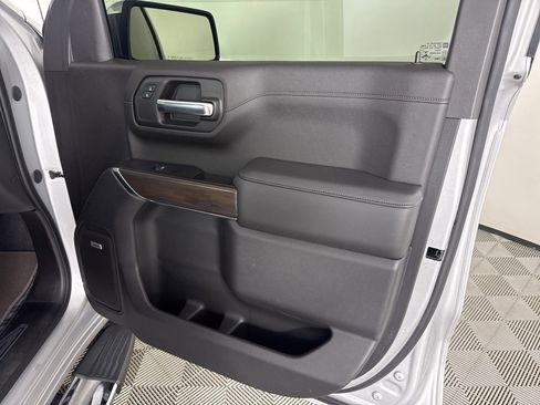 Used 2020 GMC Sierra 1500 SLT w/ SLT Premium Package image 25