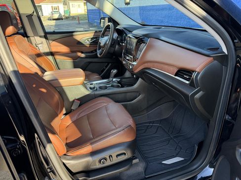 Used 2019 Chevrolet Traverse High Country w/ LPO, Floor Liner Package image 25