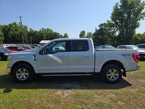 Used 2021 Ford F150 XLT w/ Equipment Group 302A High AWD/4WD image 3