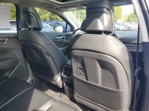 New 2026 Kia Sportage EX w/ EX Panorama Roof Package image 18