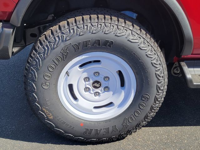New 2026 Ford Bronco Heritage Edition AWD/4WD image 5