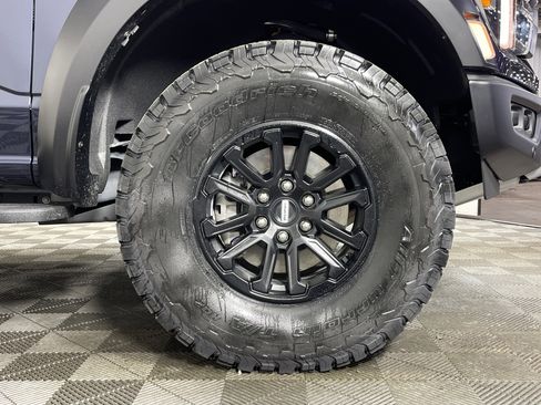 Used 2024 Ford F150 Raptor image 11