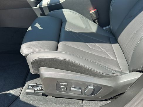 New 2026 BMW X3 xDrive30 w/ Premium Package image 12