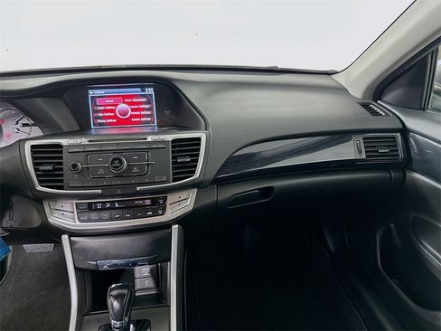 Used 2015 Honda Accord Sport image 20