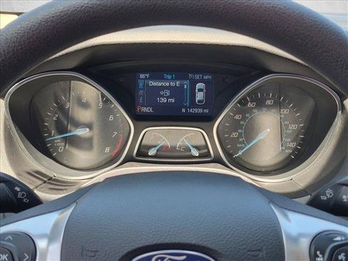 Used 2014 Ford Focus SE FWD image 10