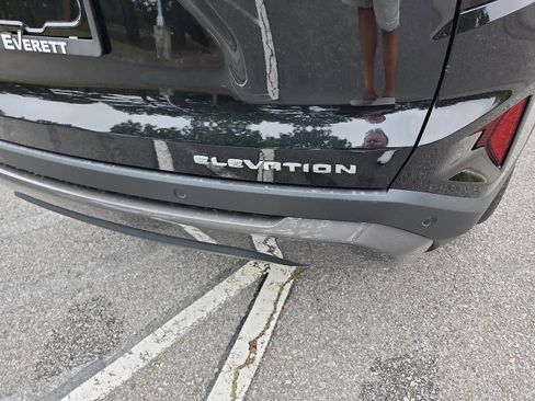 New 2026 GMC Terrain Elevation FWD image 4