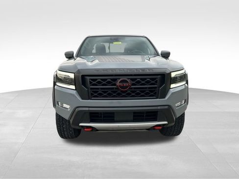 Used 2023 Nissan Frontier PRO-4X w/ Technology Package image 8