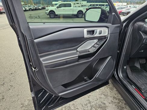 Used 2022 Ford Explorer ST w/ Equipment Group 401A image 17