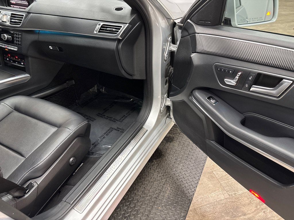 Used 2014 Mercedes-Benz E 350 4MATIC Wagon image 33