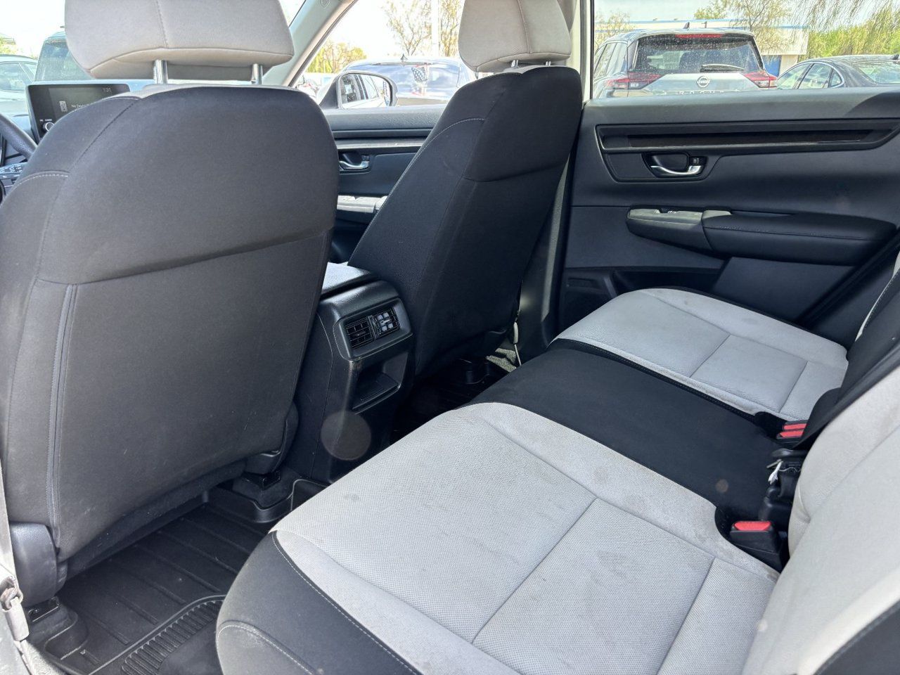 Used 2025 Honda CR-V LX image 15