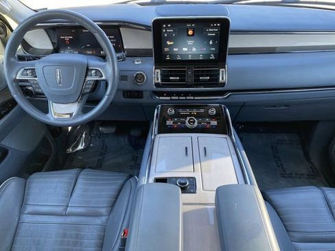 Used 2021 Lincoln Navigator Black Label image 14