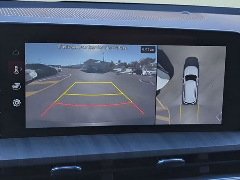 Used 2023 Kia Telluride SX image 18