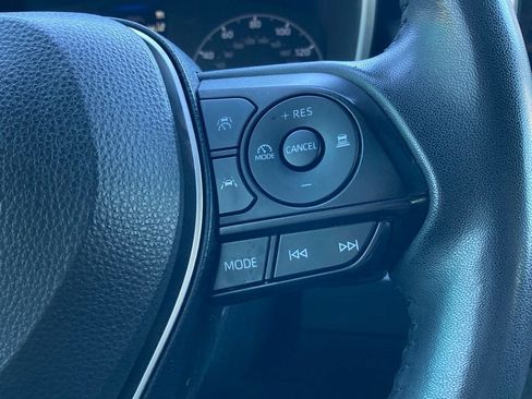 Used 2024 Toyota Corolla SE image 15
