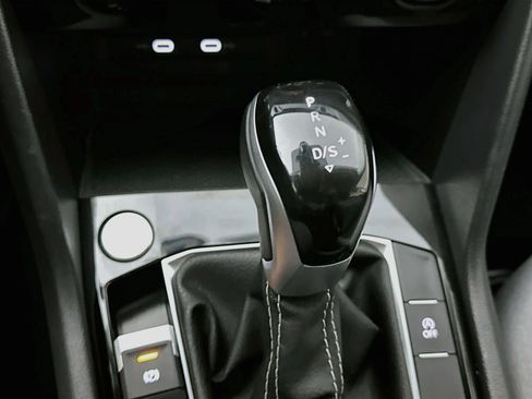 Used 2024 Volkswagen Taos S FWD image 24