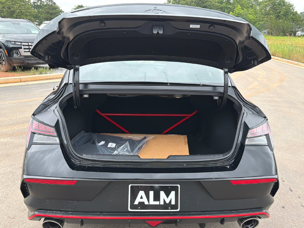 New 2026 Hyundai Elantra N FWD image 19