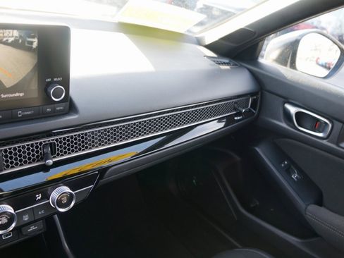 Certified 2022 Honda Civic Sport image 26