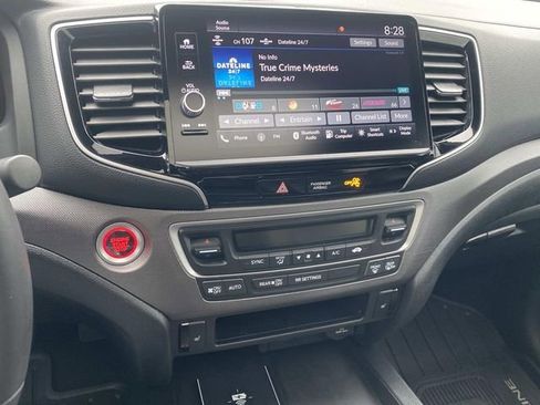 Used 2024 Honda Ridgeline RTL image 25