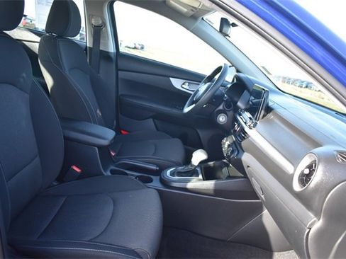 Certified 2024 Kia Forte LXS image 12