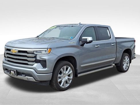 New 2026 Chevrolet Silverado 1500 High Country w/ High Country Premium Package AWD/4WD image 2