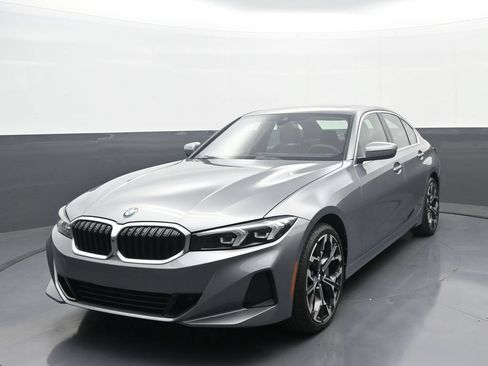 Used 2025 BMW 330i xDrive Sedan AWD/4WD image 1