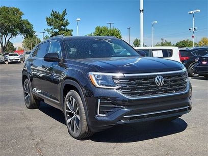 New 2026 Volkswagen Atlas Cross Sport SEL Premium R-Line