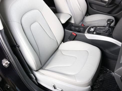 Used 2016 Audi A4 Premium w/ Audi MMI Navigation Plus AWD/4WD image 36