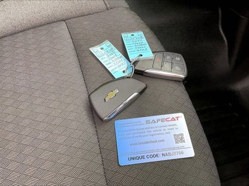 Used 2024 Chevrolet Silverado 1500 Custom image 11