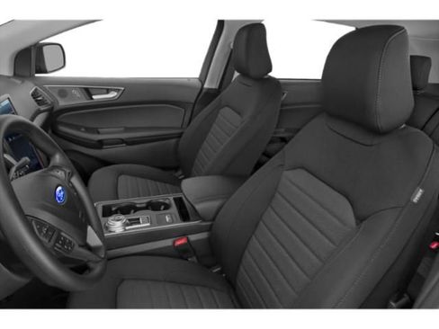 Used 2021 Ford Edge SE FWD image 9