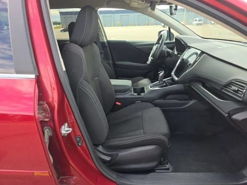 Used 2025 Subaru Outback Premium AWD/4WD image 15