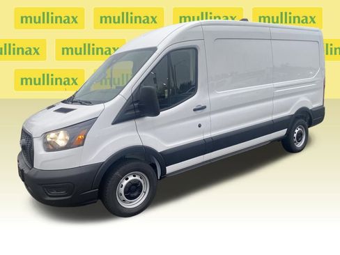 New 2026 Ford Transit 250 148 Medium Roof w/ Load Area Protection Package image 9