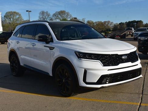 Used 2021 Kia Sorento SX image 3