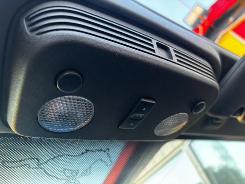 Used 2014 Ford Mustang Convertible image 24