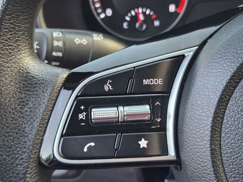 Used 2024 Kia Forte LXS FWD image 29