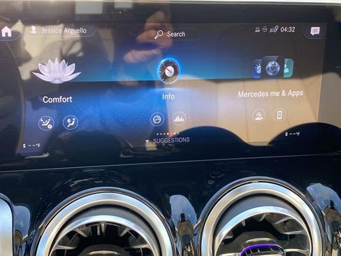 Used 2023 Mercedes-Benz GLB 250 4MATIC image 22